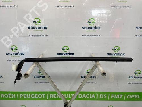 Used Hinge/Door check strap RENAULT TRAFIC III Van (FG_) 1.6 dCi 90 (FGME) (90 hp) 27287547