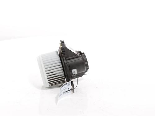 Heater blower motor PEUGEOT 3008 II SUV (MC_, MR_, MJ_, M4_) Hybrid | BP27093338M62 