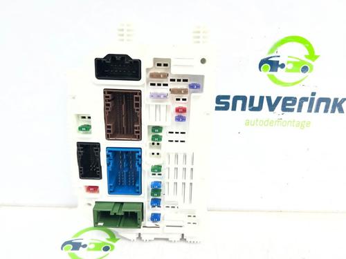Fuse box OPEL ASTRA L (O5) 1.2 (FPHNPJ) | BP13651883E1 