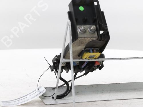 Fuse box PEUGEOT 308 SW I (4E_, 4H_) 1.6 16V | BP31960598E1