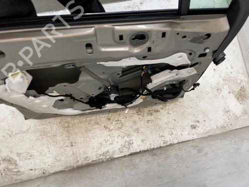 Left front door CITROËN C5 III Break (RW_) 2.2 HDi 200 | BP30186137C2