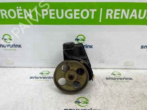 Used Steering pump CITROËN XSARA (N1) 1.6 16V (109 hp) 15067952