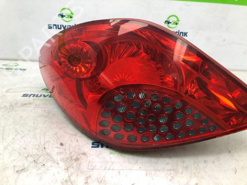 Used Left taillight Left taillight 22542115 22542115