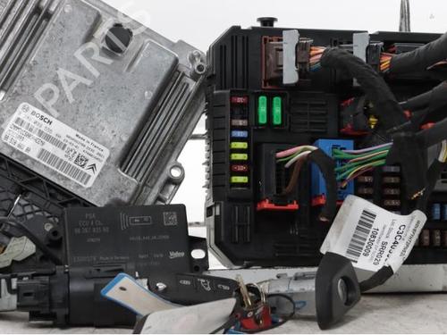 engine-control-unit-ecu-opel-combo-box-bodympv-k9-2018-38111468 main image