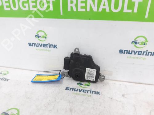 Used Gearbox control unit PEUGEOT 3008 II SUV (MC_, MR_, MJ_, M4_) Hybrid (224 hp) 31960049