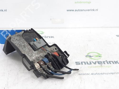 Boîte à Fusibles PEUGEOT PARTNER Box Body/MPV 1.6 HDi 16V (90 hp) 16408875