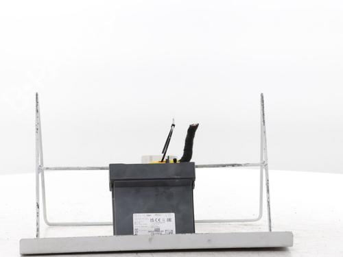 Used Electronic module Electronic module PEUGEOT 308 SW III (FC_, FJ_, FR_, F4_, FN_) BlueHDi 130 (FCYHZL, FCYHZT) (131 hp) 33696679 33696679