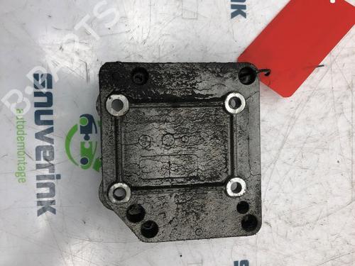 Used Support CITROËN C3 I (FC_, FN_) 1.4 16V (88 hp) 18301056