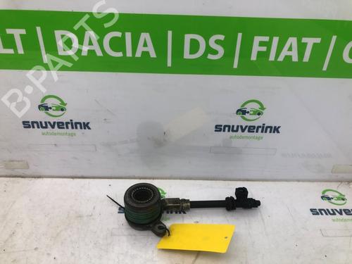 Used Clutch slave cylinder Clutch slave cylinder 18662032 18662032