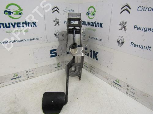Used Break pedal Break pedal 24162567 24162567