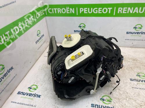 Used Heater matrix box RENAULT MEGANE IV Grandtour (K9A/M/N_) 1.5 dCi 110 (110 hp) 23393788
