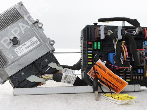 Used Engine control unit (ECU) Engine control unit (ECU) 38408925 38408925