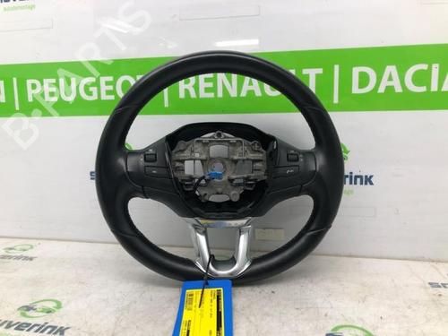 steering-wheel-peugeot-2008-i-cu_-2013-40580463 main image