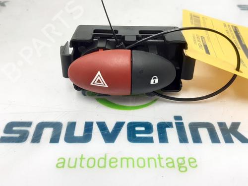 Used Warning switch Warning switch 13195304 13195304