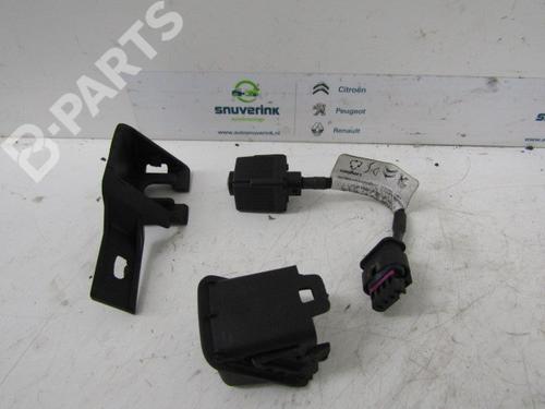 Used Electronic module Electronic module PEUGEOT 208 II (UB_, UP_, UW_, UJ_) 1.2 PureTech 100 (101 hp) 11169933 11169933