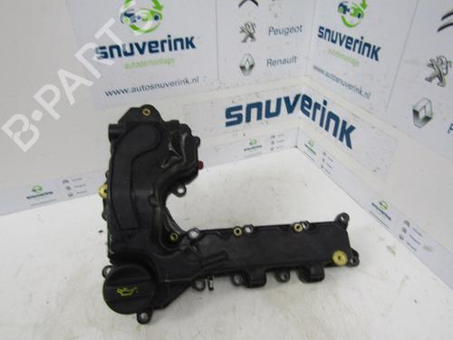 Used Valve cover CITROËN C4 CACTUS 1.2 THP 110 (110 hp) 13190265