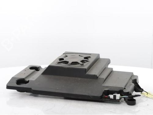 electronic-module-renault-twingo-iii-bcm_-bca_-2014-31049987 main image