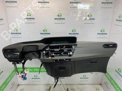 Used Dashboard CITROËN C4 Picasso II 1.2 THP 130 (130 hp) 26489075