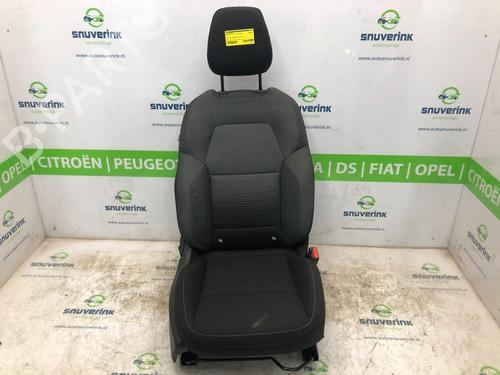 Used Right front seat RENAULT CAPTUR II (HF_) TCe 100 (HFMT) (101 hp) 24160170