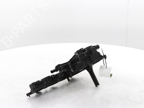 Valve cover OPEL CORSA F (P2JO) 1.2 (68) | BP30186242M124