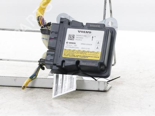Used ECU airbags ECU airbags VOLVO EX30 (416) Performance AWD (428 hp) 38234368 38234368