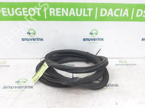 Rubber door seal OPEL CROSSLAND X / CROSSLAND (P17, P2QO) 1.2 (75) | BP23646125C142 