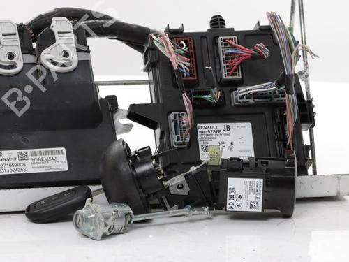 engine-control-unit-ecu-dacia-sandero-iii-2021-38111524 main image