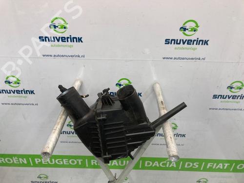 Used Air filter box RENAULT TRAFIC III Van (FG_) 2.0 dCi 120 (FGMN) (120 hp) 23120771