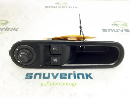 Used Switch RENAULT TWINGO III (BCM_, BCA_) 1.0 SCe 70 (71 hp) 18950331