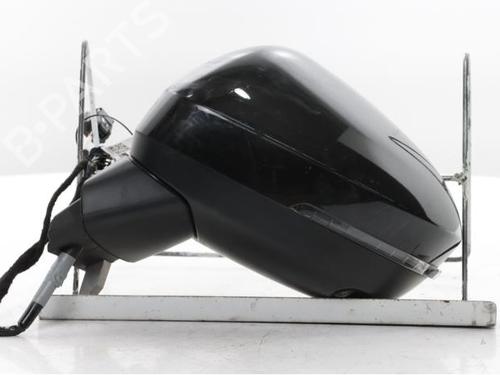 left-mirror-nissan-juke-f16_-2019-40266123 main image