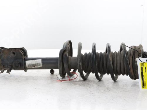Used Right front shock absorber Right front shock absorber JEEP RENEGADE SUV (BU, B1, BV) 1.6 CRD (120 hp) 38234752 38234752