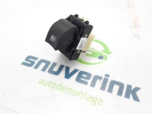 Used Switch RENAULT CLIO IV Grandtour (KH_) 1.2 TCe 120 (KHAU) (118 hp) 13683710