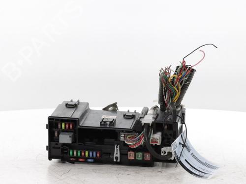 Used Fuse box PEUGEOT 107 (PM_, PN_) 1.0 (68 hp) 31050007