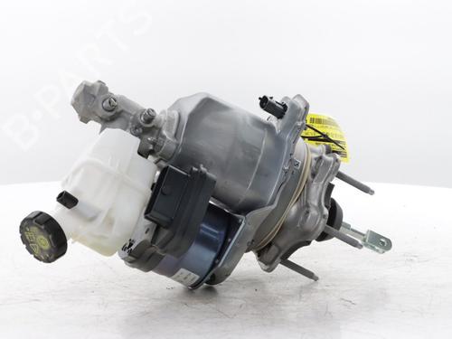 Brake master cylinder RENAULT CAPTUR II (HF_) E-TECH 145 (HFMU) | BP31960484M77 