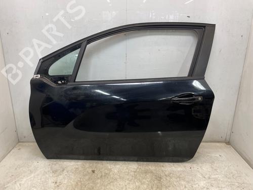 Used Left front door Left front door 31960528 31960528
