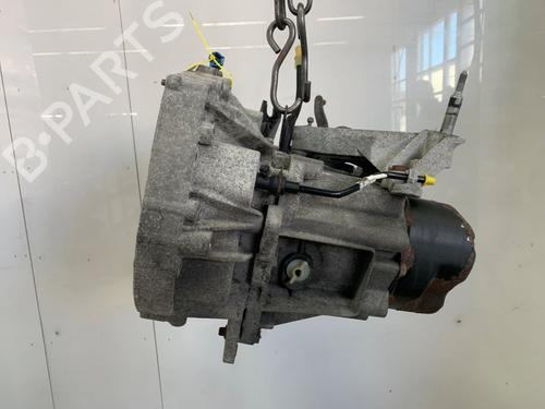 Gearkasse Gearkasse RENAULT CLIO III Grandtour (KR0/1_) 1.2 16V (KR0P) (101 hp) 33845701 33845701