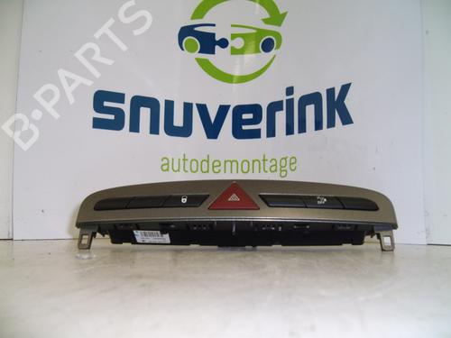 Used Warning switch PEUGEOT 308 SW I (4E_, 4H_) 1.6 16V (120 hp) 24161853