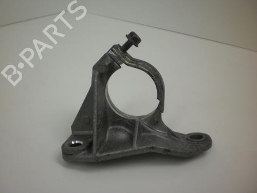 Used Support RENAULT TWINGO II (CN0_) 1.5 dCi 90 (86 hp) 15795363