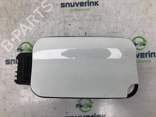 fuel-flap-peugeot-partner-box-bodympv-k9-15-bluehdi-100-9819749980-9817924480-2018-19489998 main image