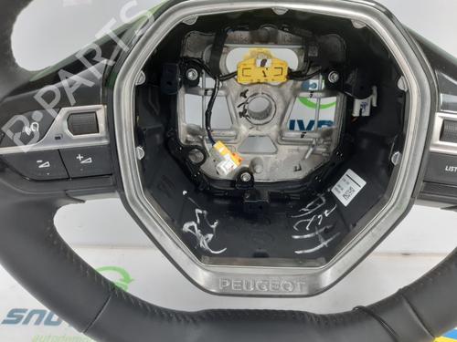 Steering wheel PEUGEOT 2008 II (UD_, US_, UY_, UJ_, UR_, UC_) 1.2 PureTech 130 (USHNS, URHNS) | BP21193888C49