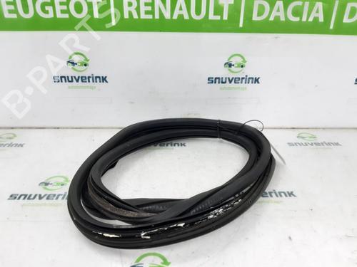 Used Rubber door seal PEUGEOT 108 1.0 VTi (69 hp) 25205123