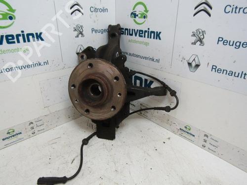 Used Left front steering knuckle RENAULT SCÉNIC III (JZ0/1_) 1.4 16V (JZ0F, JZ1V) (131 hp) 10798073