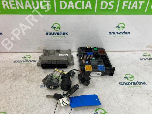 Used Engine control unit (ECU) PEUGEOT EXPERT Van (V_) 2.0 BlueHDi 120 (122 hp) 22393089