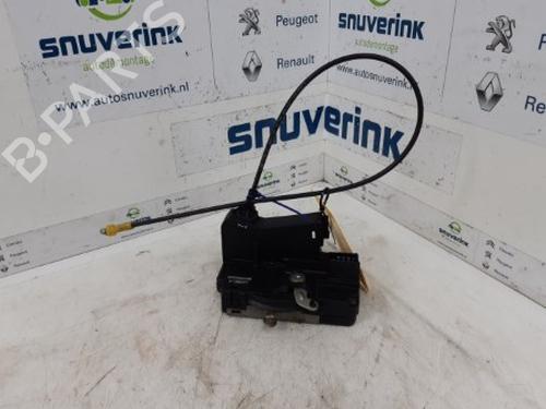 Used Front left lock RENAULT TRAFIC II Van (FL) 2.5 dCi (114 hp) 15413452