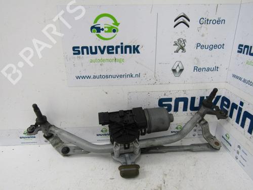 front-wipers-mechanism-peugeot-2008-i-cu_-12-thp-110-puretech-110-9673222580-3397021391-2013-10793857 main image