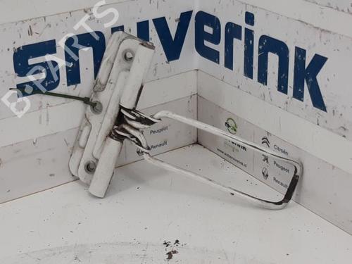 Used Hinge/Door check strap Hinge/Door check strap CITROËN JUMPER I Van (244) 2.2 HDi (101 hp) 40567811 40567811