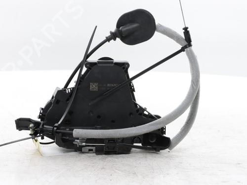 Fechadura frente esquerda Fechadura frente esquerda RENAULT CAPTUR II (HF_) E-TECH 145 (HFMU) (143 hp) 33813794 33813794