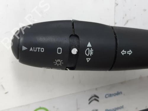Steering column stalk CITROËN C5 I (DC_) 2.0 16V HPi (DCRLZB) | BP40568404I23 - Image 5