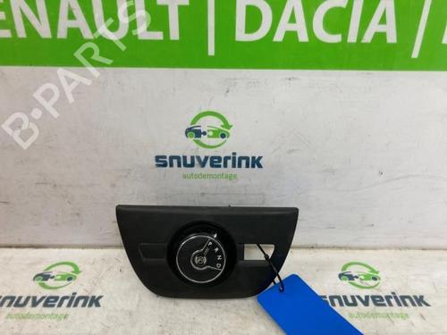 Used Gear lever Gear lever PEUGEOT EXPERT Van (V_) 2.0 BlueHDi 120 (122 hp) 40583678 40583678