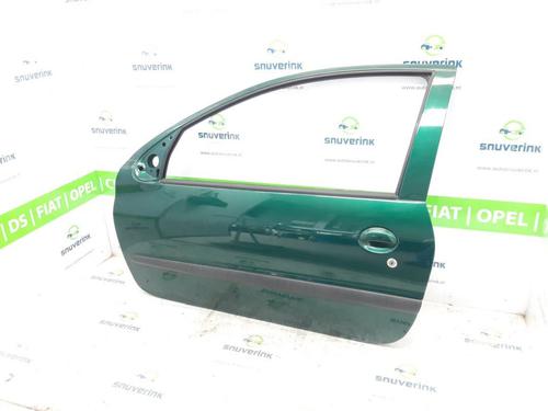 Used Left front door PEUGEOT 206 Hatchback (2A/C) 1.1 i (60 hp) 15729813